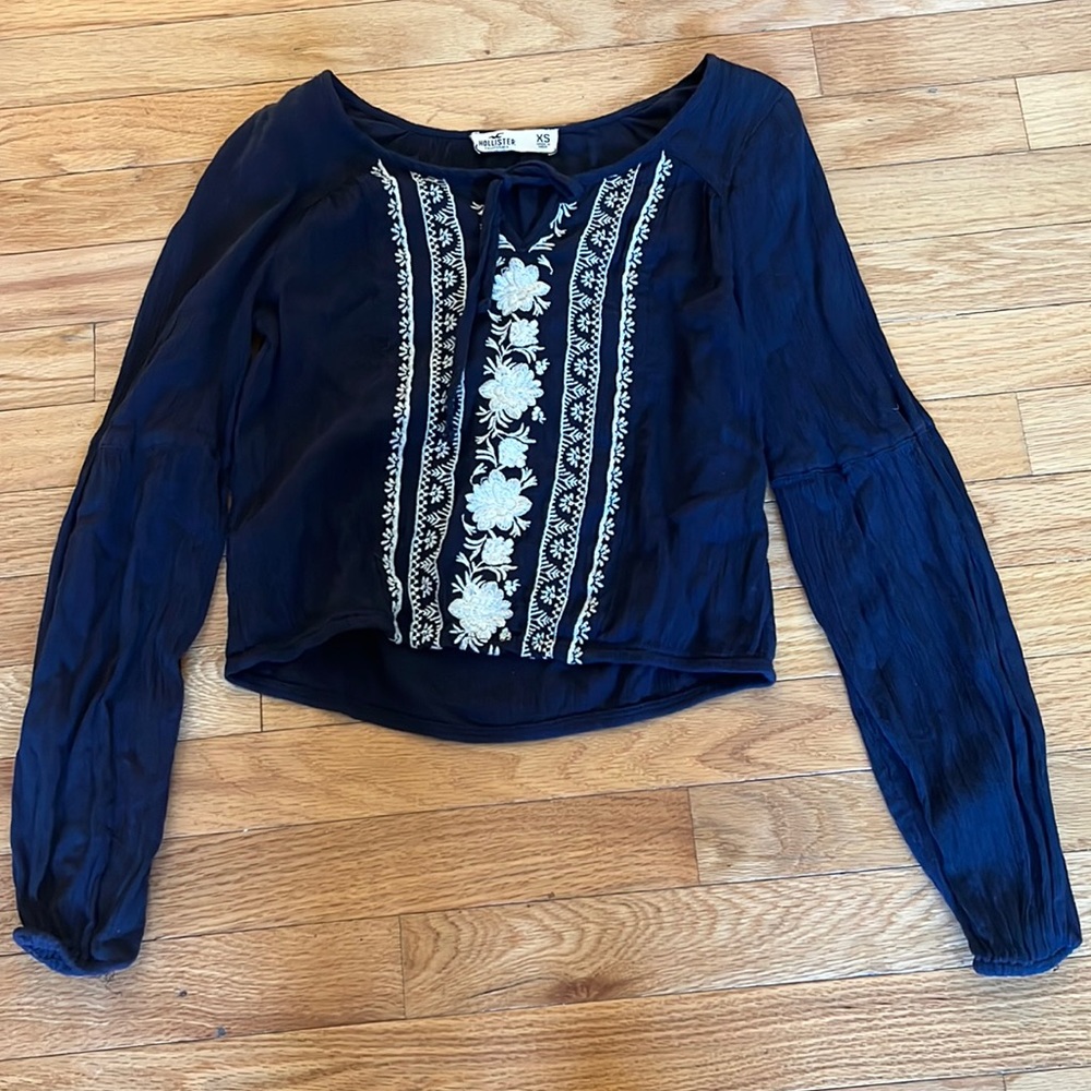 Navy Blue Long sleeve shirt
